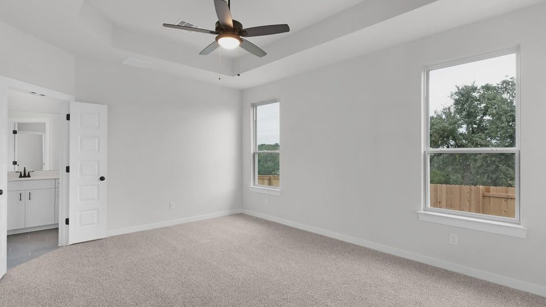 Spacious, unfurnished interior of a new home in Nolina, Georgetown (Image 13).