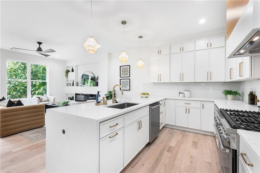 Furnished interior view inside a new home in , Smyrna (Image 16).