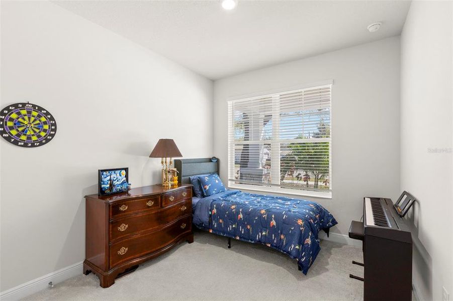 Furnished interior view inside a new home in , St. Petersburg (Image 16).