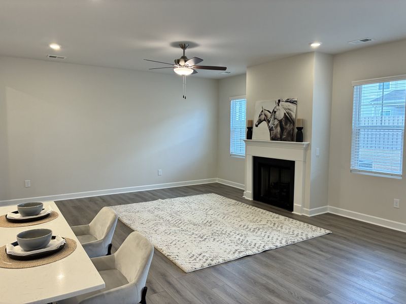 Furnished interior view inside a new home in Holly Ridge, Greenville (Image 11).