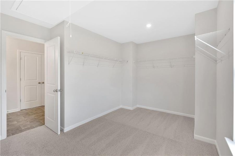 Image 38 of a home in .