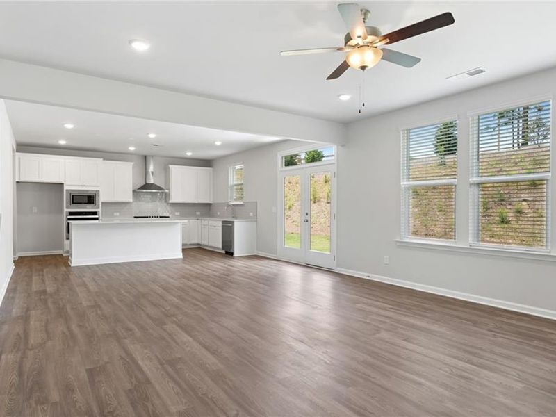 Spacious, unfurnished interior of a new home in Cedar Farms, Winder (Image 21). Spacious, unfurnished interior of a new home in Cedar Farms, Winder (Image 21).