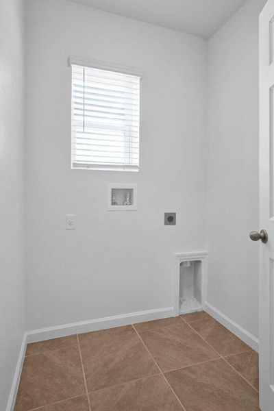 Laundry Room V.JPEG-SMALL