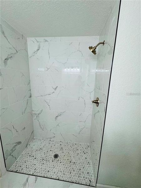 Image 29 of a home in .