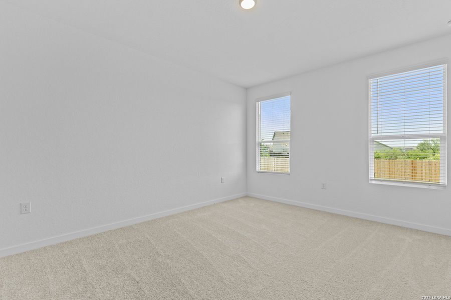 Spacious, unfurnished interior of a new home in Mission del Lago, San Antonio (Image 27). Spacious, unfurnished interior of a new home in Mission del Lago, San Antonio (Image 27).