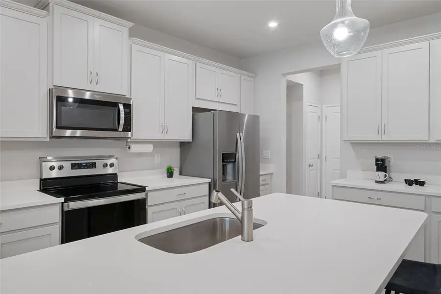 Furnished interior view inside a new home in , Wesley Chapel (Image 8).