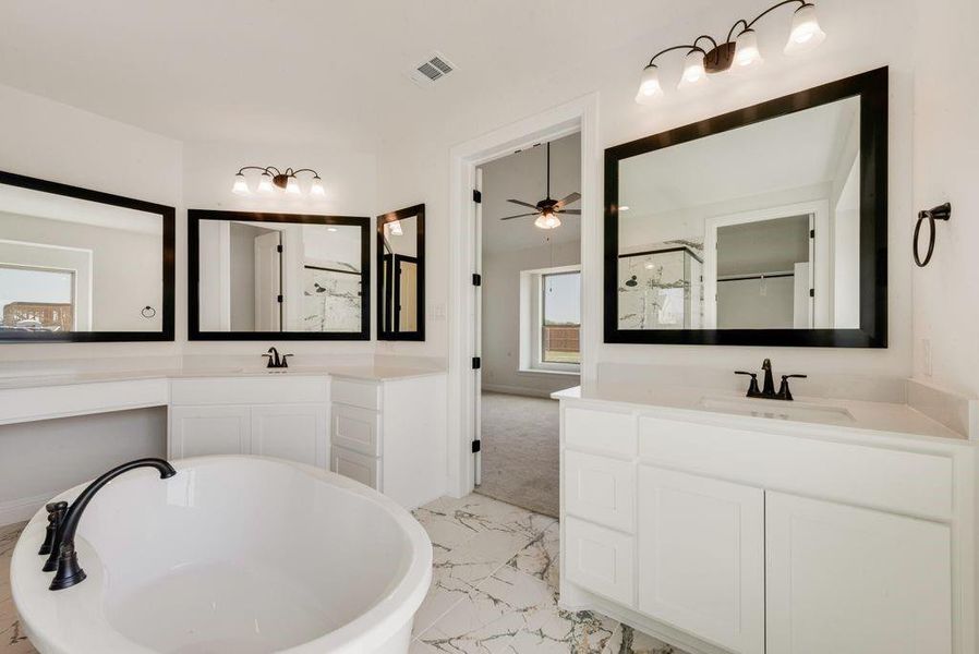 Furnished interior view inside a new home in Park Trails, Forney (Image 12). Furnished interior view inside a new home in Park Trails, Forney (Image 12).