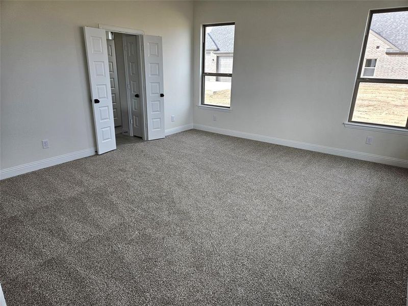 Spacious, unfurnished interior of a new home in Corner Stone Ranch, Howe (Image 21).