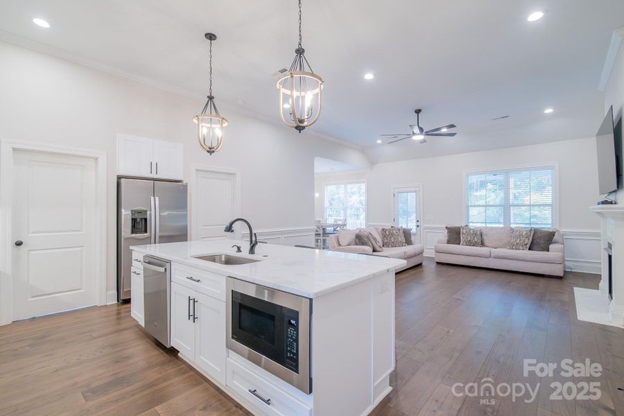 Furnished interior view inside a new home in , Florence (Image 28).