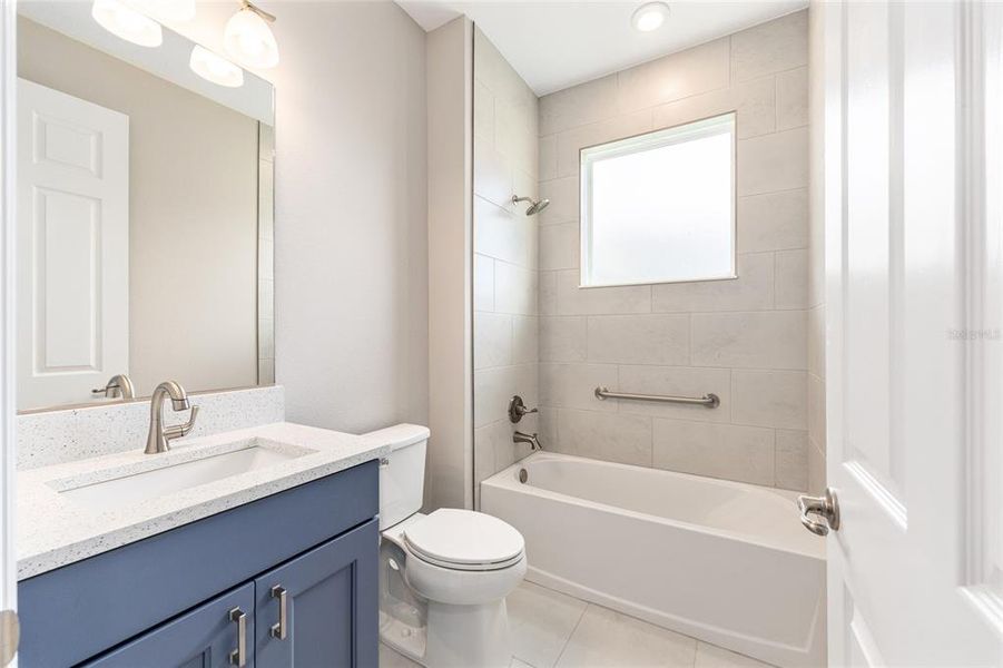 Furnished interior view inside a new home in , Ocala (Image 10).