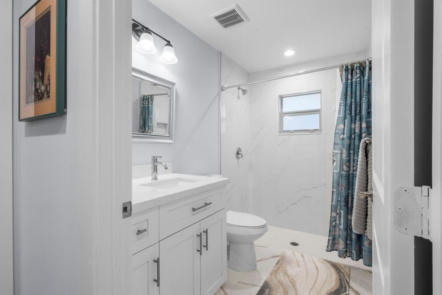 Furnished interior view inside a new home in , Port St. Lucie (Image 23).