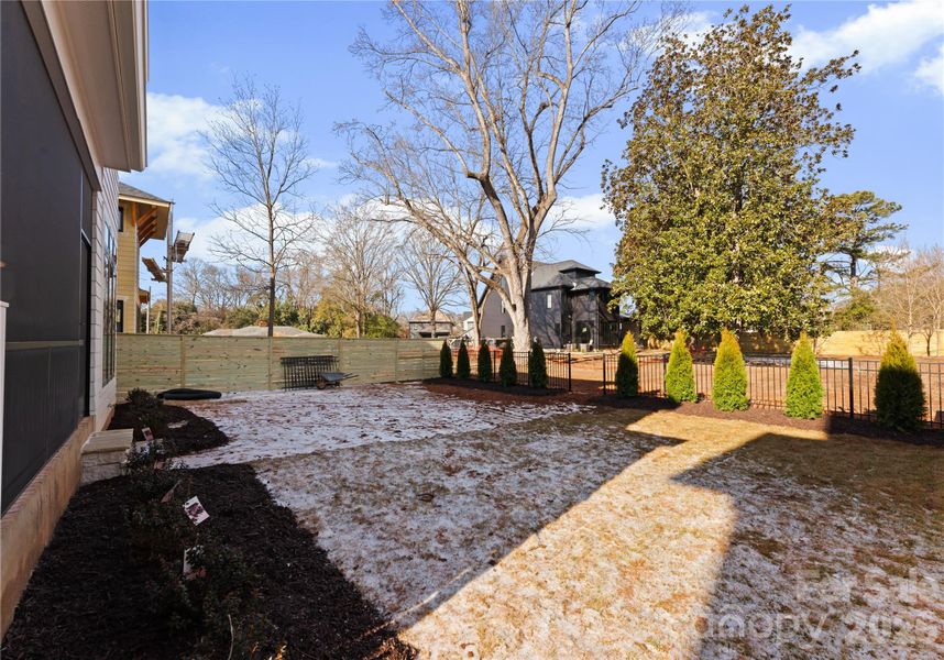 Exterior details and patio area of a home in , Charlotte (Image 14).