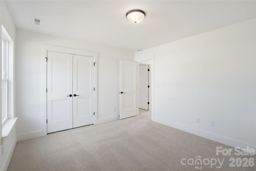 Spacious, unfurnished interior of a new home in Summerlin, Mooresville (Image 16). Spacious, unfurnished interior of a new home in Summerlin, Mooresville (Image 16).