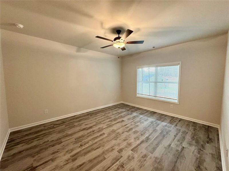 Spacious, unfurnished interior of a new home in , Lula (Image 30).