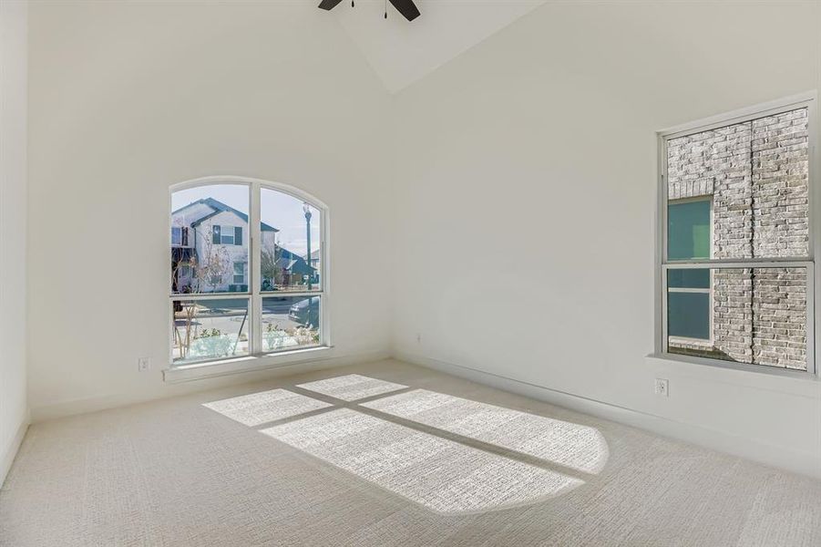 Spacious, unfurnished interior of a new home in Mosaic 40s, Prosper (Image 25).