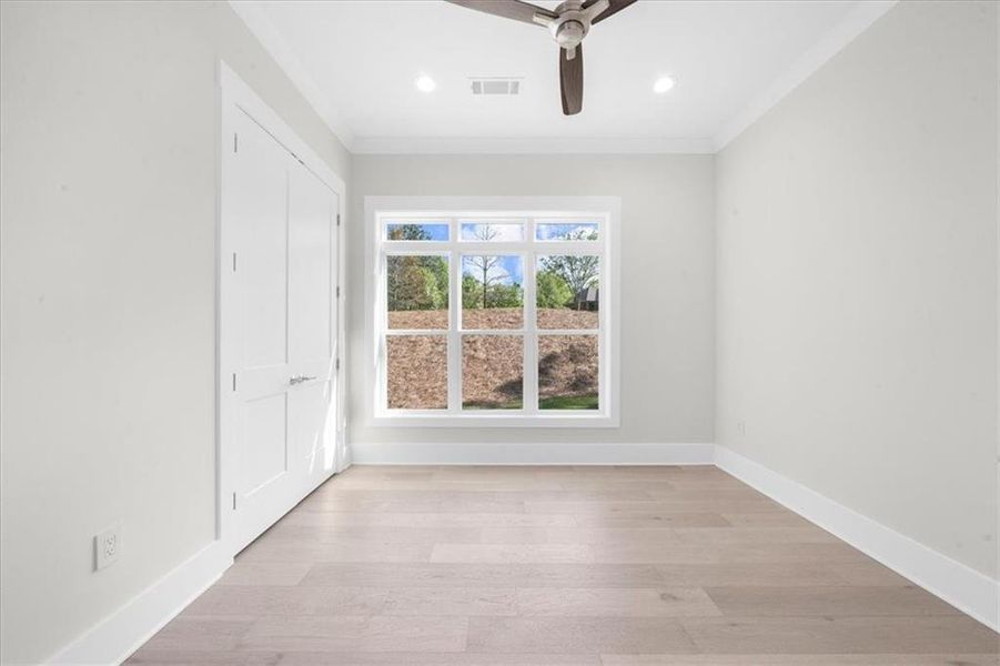 Spacious, unfurnished interior of a new home in , Gainesville (Image 48).