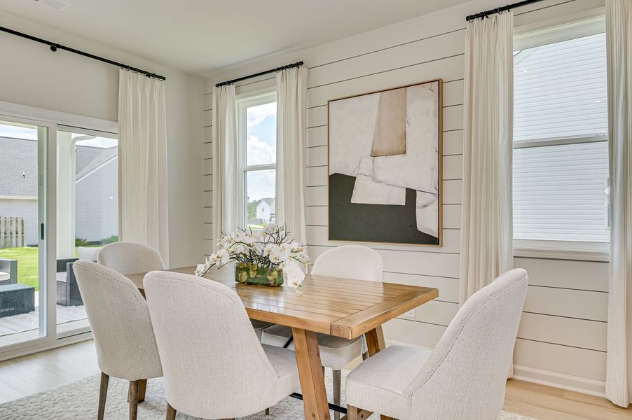 Furnished interior view inside a new home in Greenpoint, Harlem (Image 11).