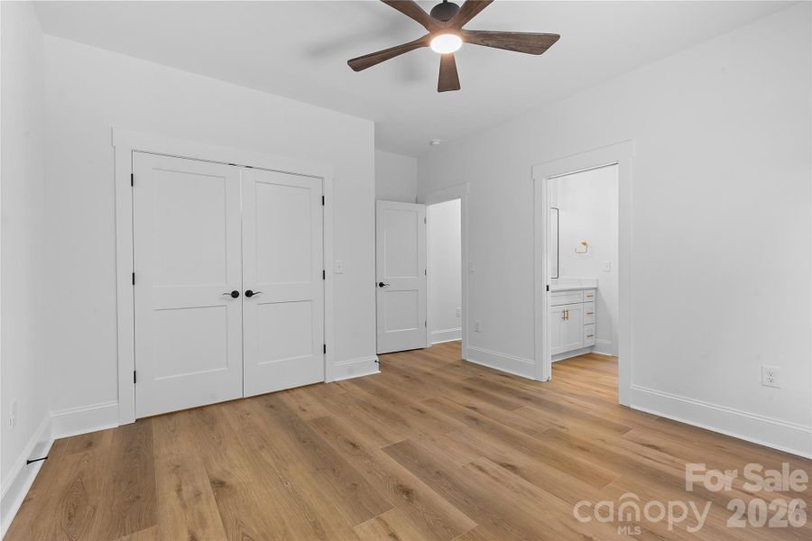 Spacious, unfurnished interior of a new home in , Midland (Image 24).