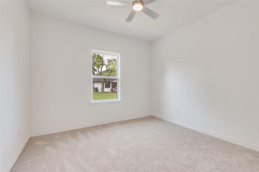 Spacious, unfurnished interior of a new home in , Granbury (Image 16).