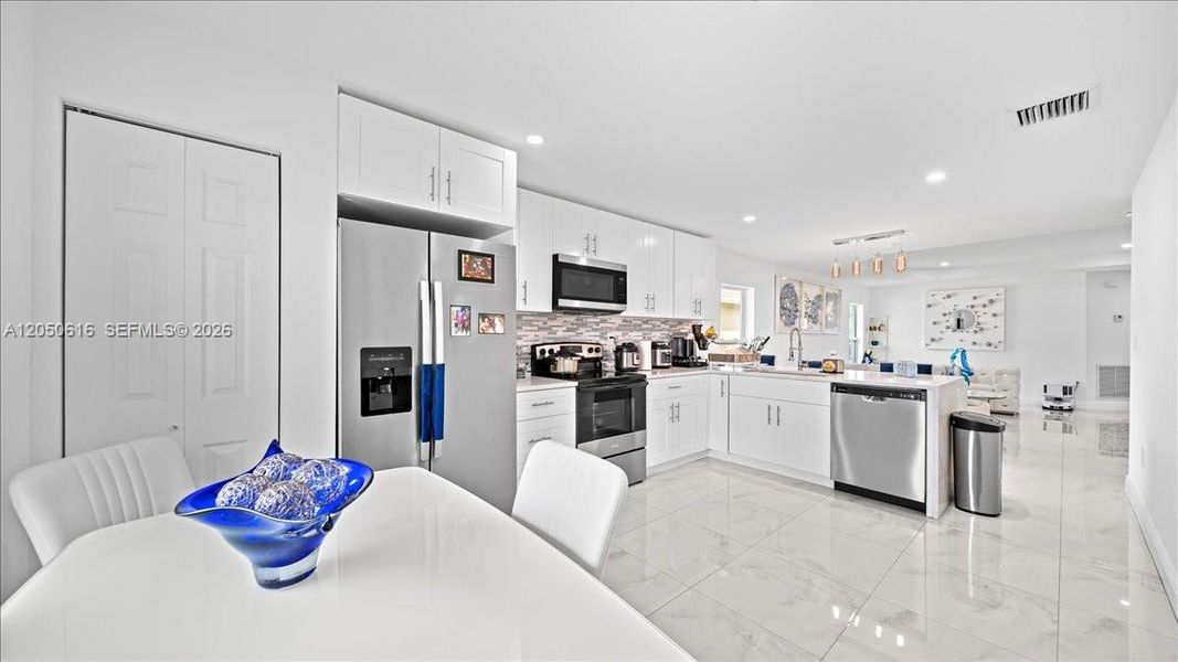 Furnished interior view inside a new home in , West Palm Beach (Image 6).