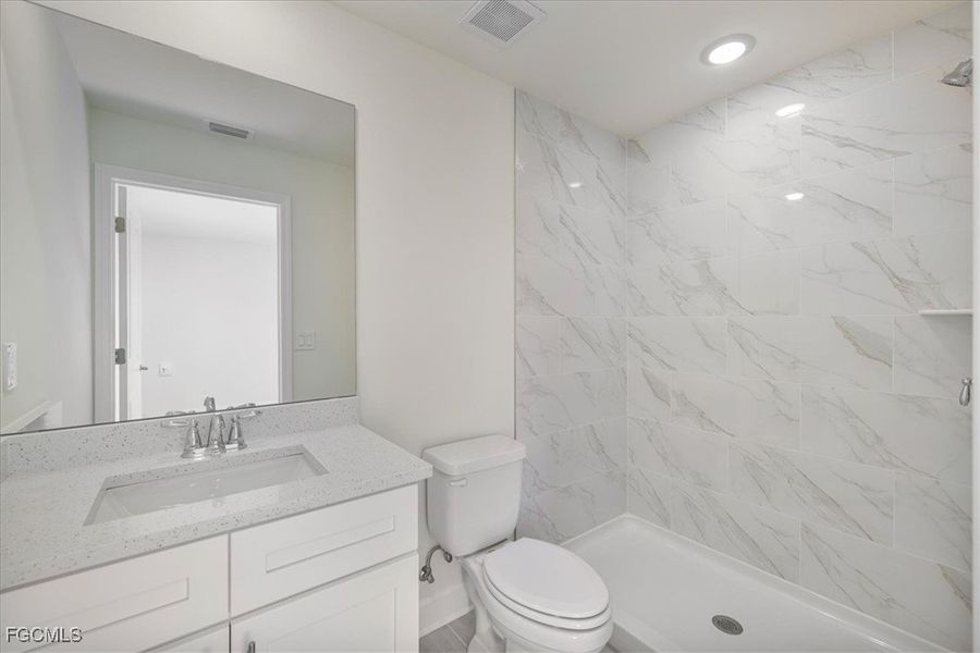 Furnished interior view inside a new home in Cape Coral, Cape Coral (Image 14). Furnished interior view inside a new home in Cape Coral, Cape Coral (Image 14).