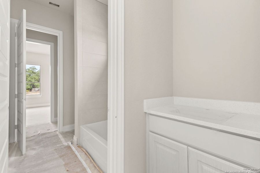 Image 20 of a home in .