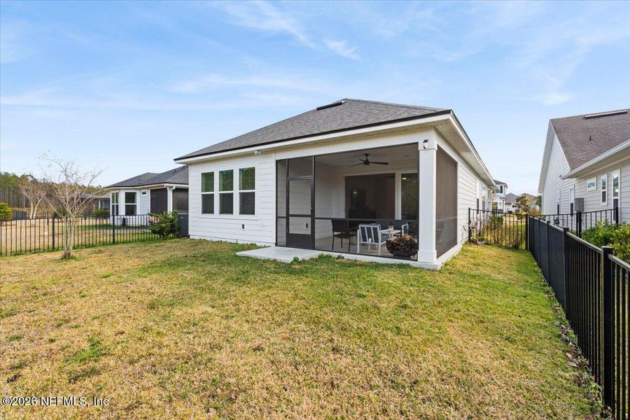 Exterior details and patio area of a home in SilverLeaf Village, St. Augustine (Image 19).