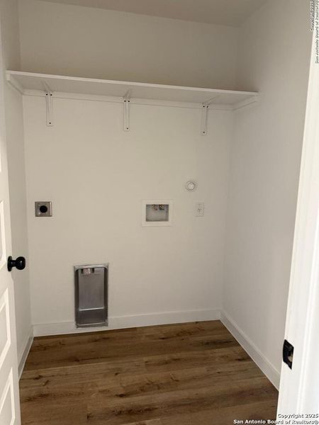 Spacious, unfurnished interior of a new home in , Three Rivers (Image 11).