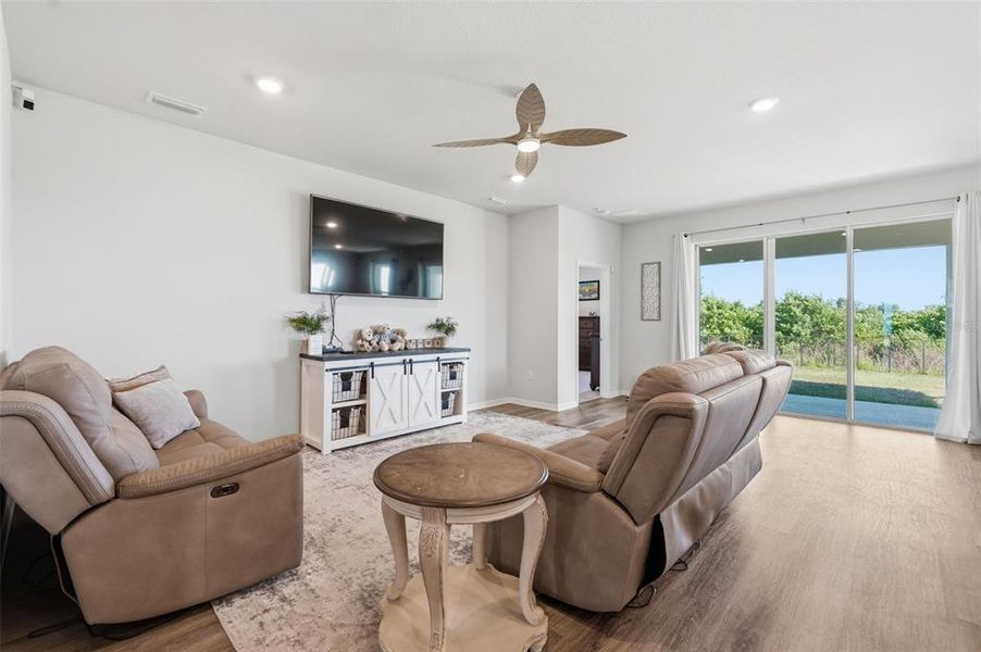Furnished interior view inside a new home in Silverstone North, Palmetto (Image 7).