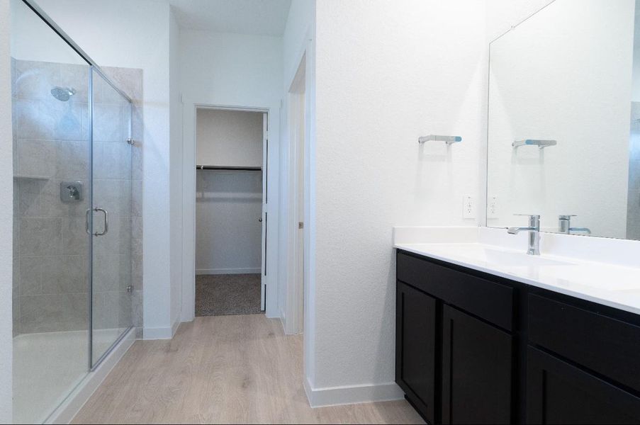 Furnished interior view inside a new home in Tamarron, Katy (Image 11).