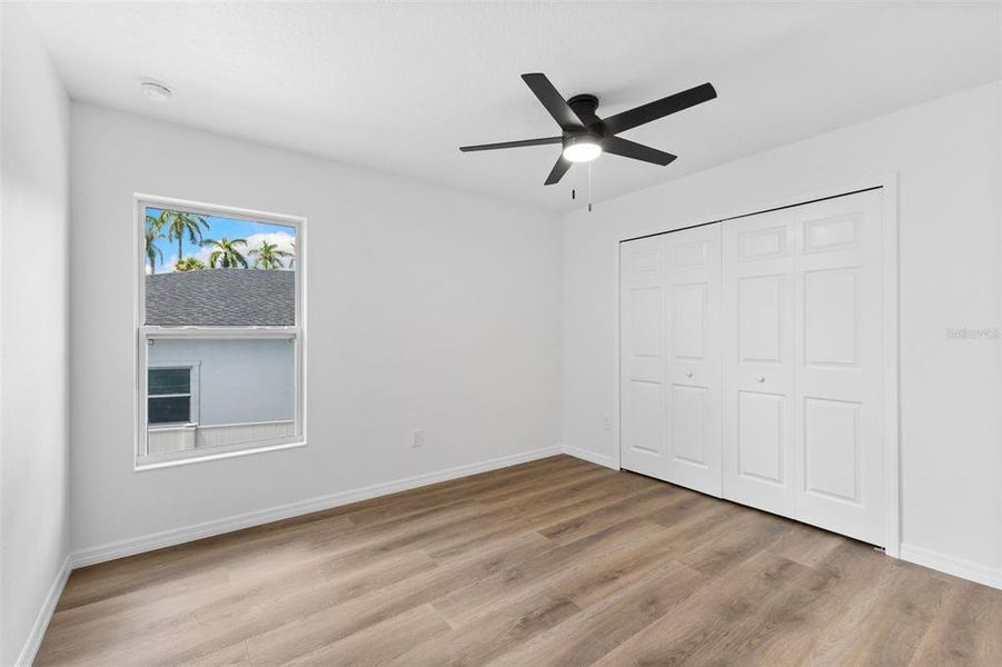Spacious, unfurnished interior of a new home in , Bradenton (Image 11).