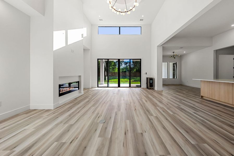 Spacious, unfurnished interior of a new home in , Cedar Park (Image 29).