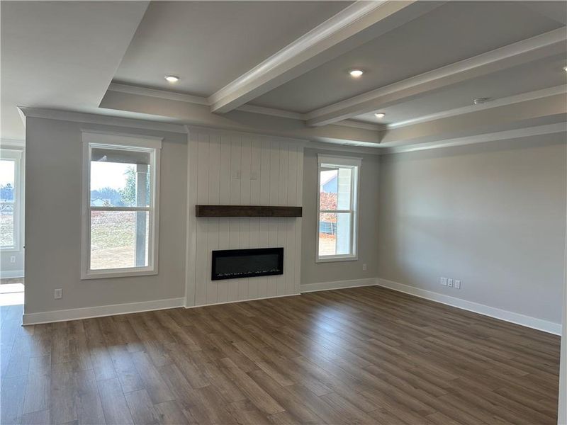 Spacious, unfurnished interior of a new home in Rosewood Lake Preserve, Hoschton (Image 26).