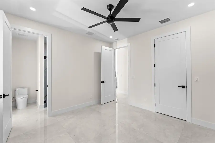 36-web-or-mls-A7405128