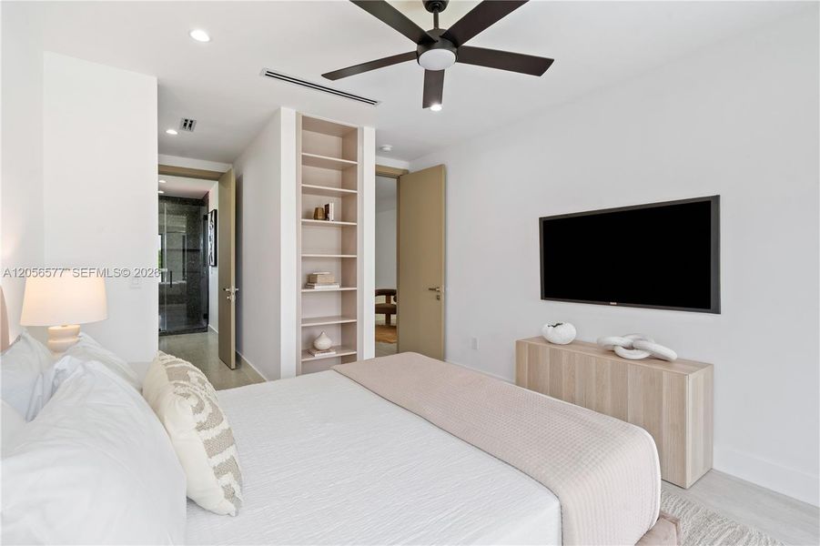 Furnished interior view inside a new home in , Fort Lauderdale (Image 26). Furnished interior view inside a new home in , Fort Lauderdale (Image 26).