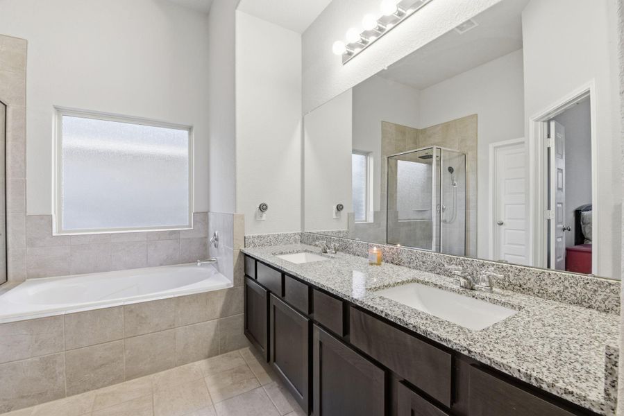 Furnished interior view inside a new home in Legends Bay, Baytown (Image 43). Furnished interior view inside a new home in Legends Bay, Baytown (Image 43).