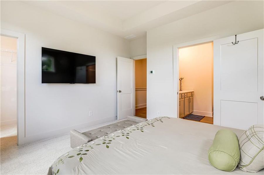 Furnished interior view inside a new home in , Atlanta (Image 9).