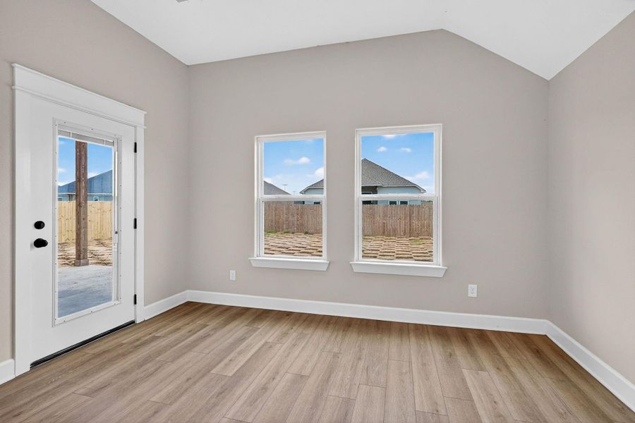 Spacious, unfurnished interior of a new home in , Snook (Image 21).