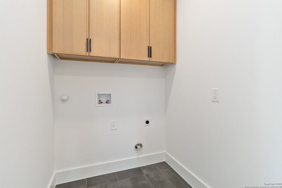 Image 28 of a home in .