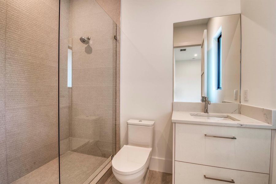 Furnished interior view inside a new home in , Palm Beach Gardens (Image 30).