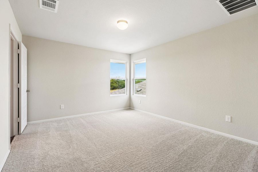 Spacious, unfurnished interior of a new home in Hymeadow, San Marcos (Image 24). Spacious, unfurnished interior of a new home in Hymeadow, San Marcos (Image 24).