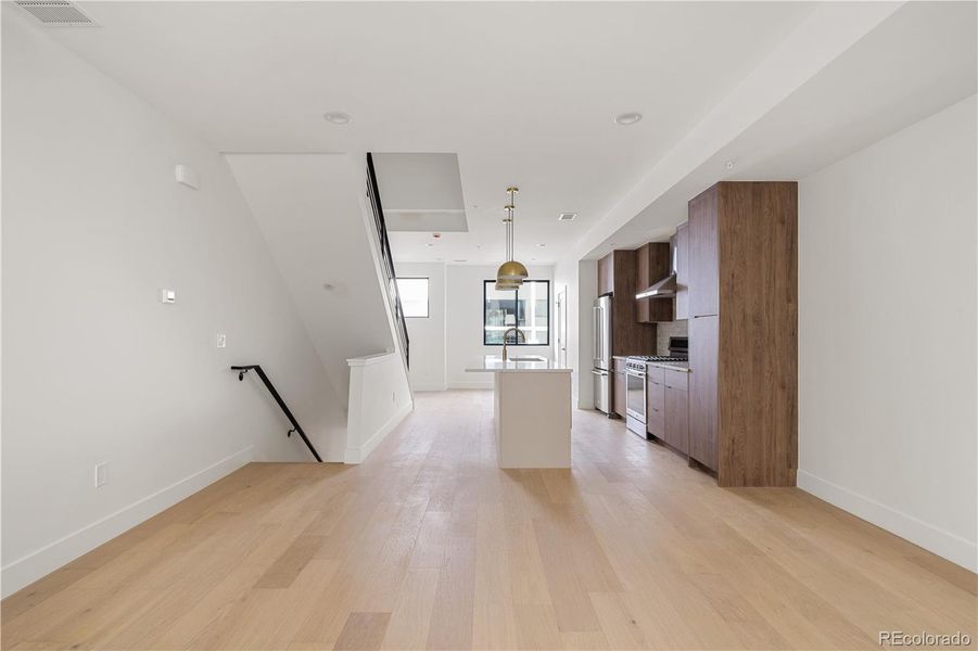 Spacious, unfurnished interior of a new home in , Denver (Image 13).