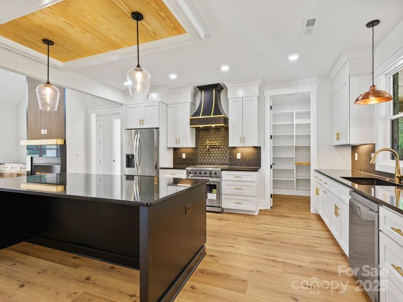 Kitchen with Walk-In Pantry