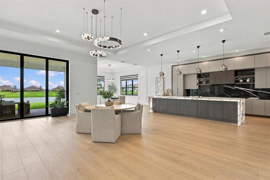 Open Kitchen & Dining with Lake Views Open Kitchen & Dining with Lake Views