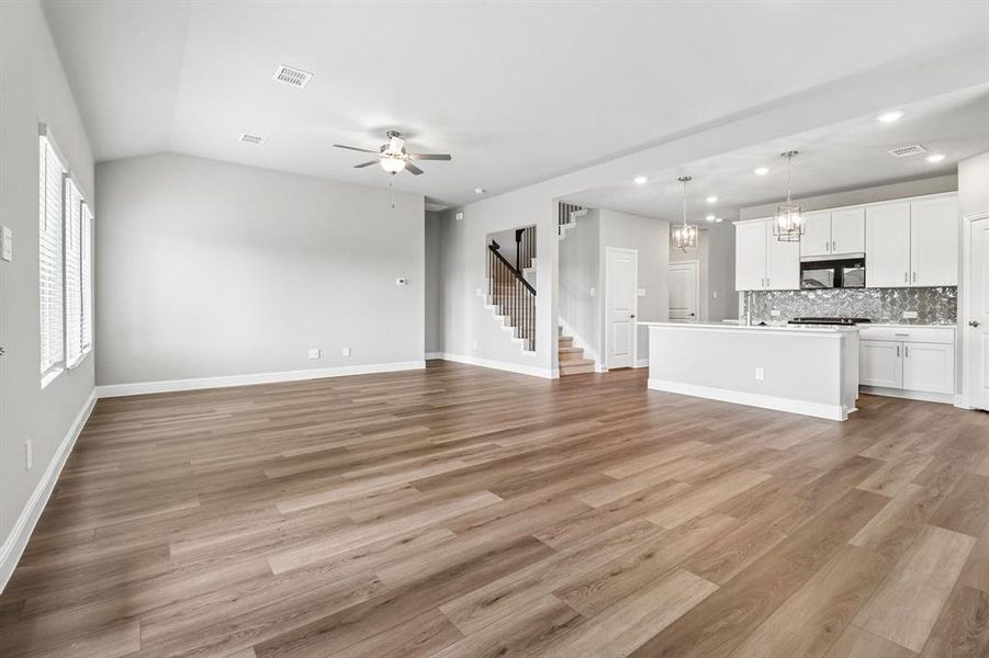 Spacious, unfurnished interior of a new home in Eastridge - Signature Series, Princeton (Image 37). Spacious, unfurnished interior of a new home in Eastridge - Signature Series, Princeton (Image 37).