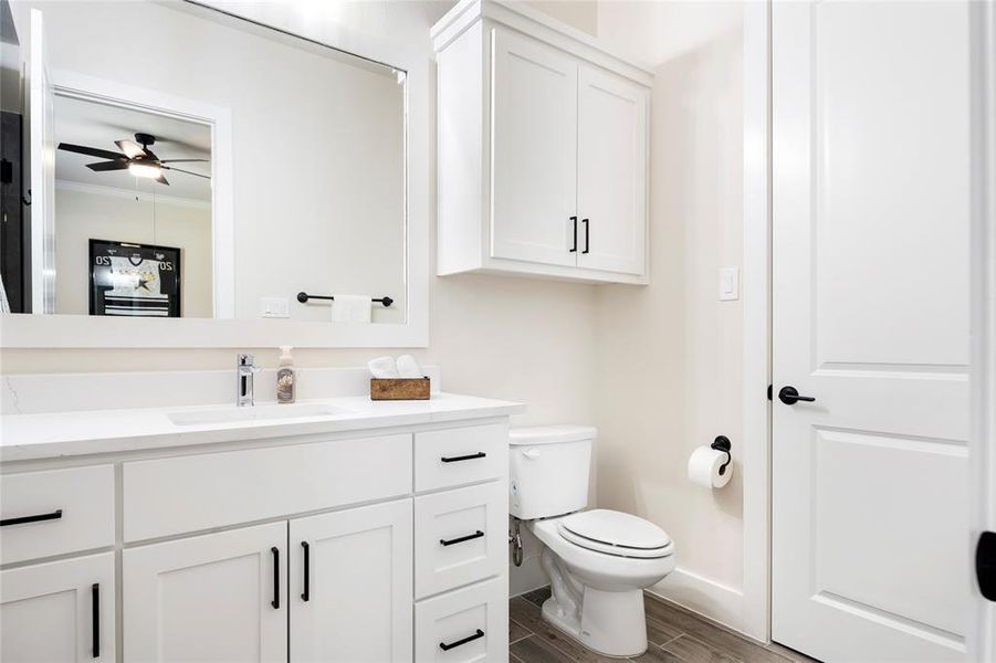 En suite bathroom for bedroom 5.