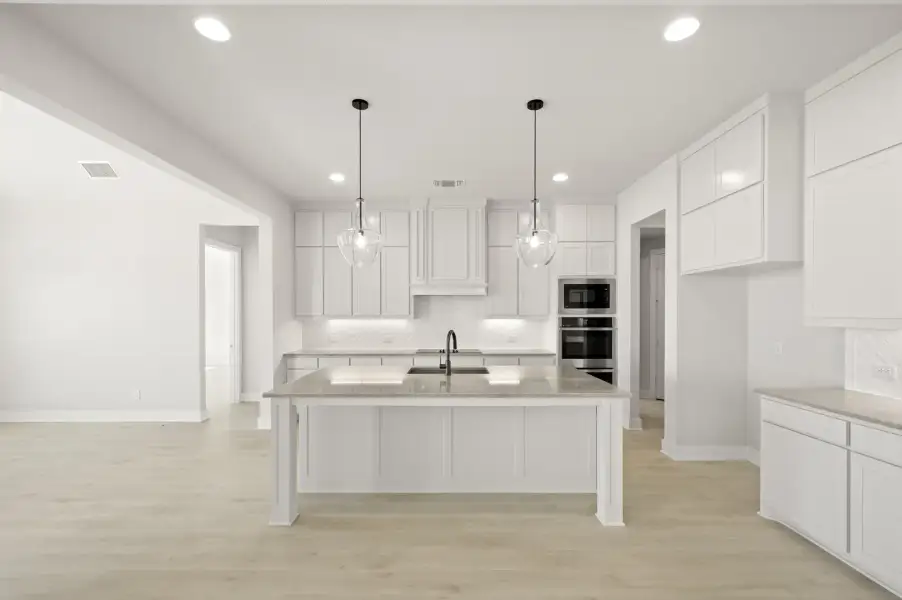 Furnished interior view inside a new home in Byrum Ranch, Venus (Image 5).