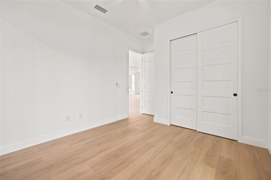 Spacious, unfurnished interior of a new home in , Dunnellon (Image 31). Spacious, unfurnished interior of a new home in , Dunnellon (Image 31).