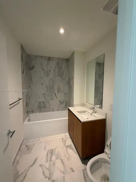 Image 13 of a home in .
