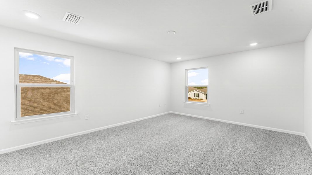 Representative unfurnished interior of a home built from the The Aisle by D.R. Horton in Titus Park, Panama City (Image 34).